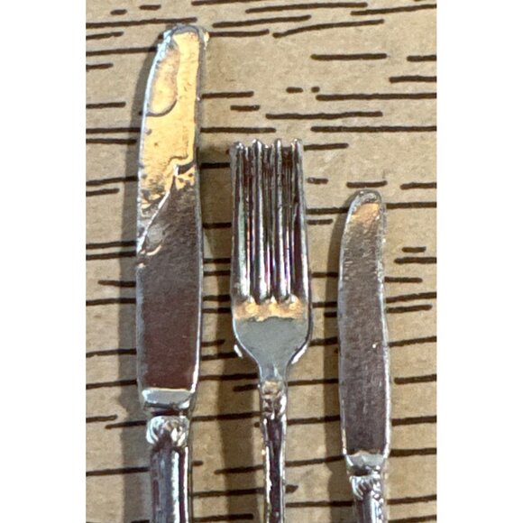 Vtg Marx Little Hostess Set of 6 Silverware Flatware 2 Knives 3 Spoons Fork - Picture 5 of 7